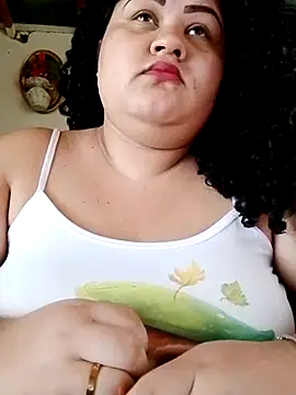 Snapshot of Kiara_Anjo22 chatting on 01.23.25 Kiara Anjo22 online show from 01.23.25