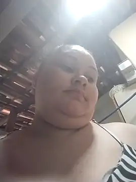 Snapshot of Kiara_Anjo22 chatting on 03.03.25 Kiara Anjo22 online show from 03.03.25