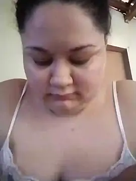 Snapshot of Kiara_Anjo22 chatting on 03.06.25 Kiara Anjo22 online show from 03.06.25