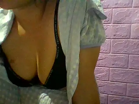 Mimi18x online show from 06.29.26