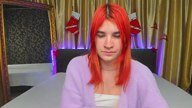  Polly Love  online show from 01.15.25