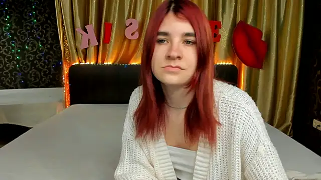  Polly Love  online show from 02.18.25