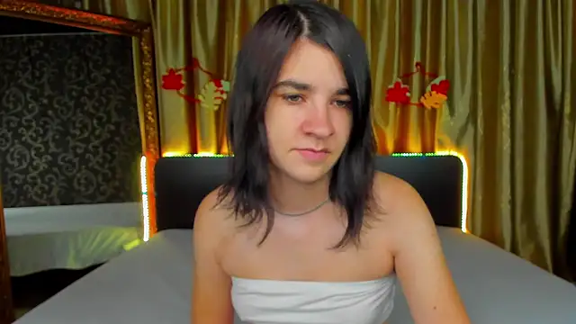  Polly Love  online show from 11.09.25