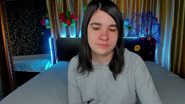  Polly Love  online show from 03.09.26