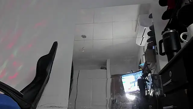 Moon Sammy online show from 04.26.26