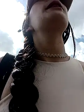 Snapshot of SAMANTHA-16_ chatting on 01.28.25 SAMANTHA-16 online show from 01.28.25