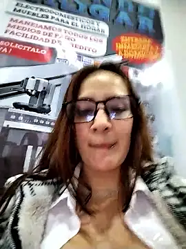 Snapshot of SAMANTHA-16_ chatting on 01.13.26 SAMANTHA-16 online show from 01.13.26