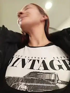 Snapshot of SAMANTHA-16_ chatting on 02.21.26 SAMANTHA-16 online show from 02.21.26