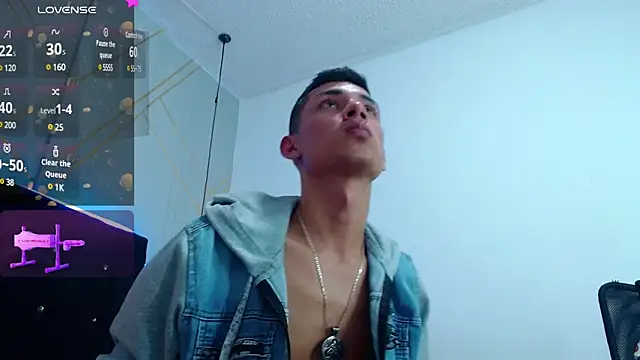 Oliver king sex online show from 01.13.25