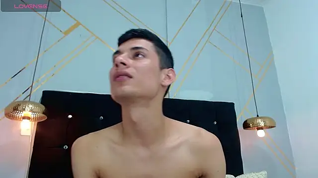 Oliver king sex online show from 01.25.25