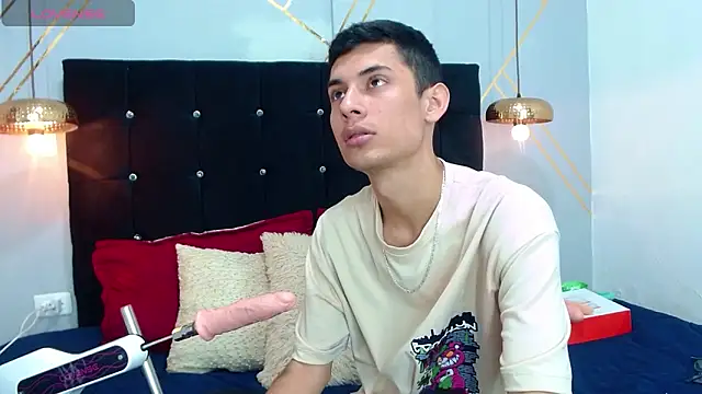 Oliver king sex online show from 01.29.25