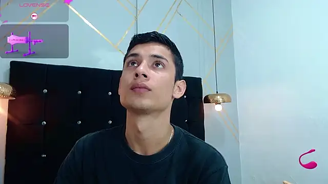 Oliver king sex online show from 02.06.25