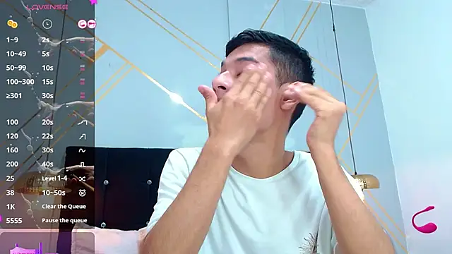 Oliver king sex online show from 02.25.25