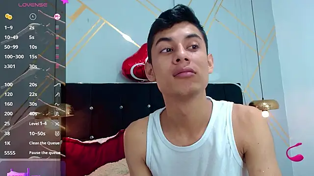 Oliver king sex online show from 03.05.25