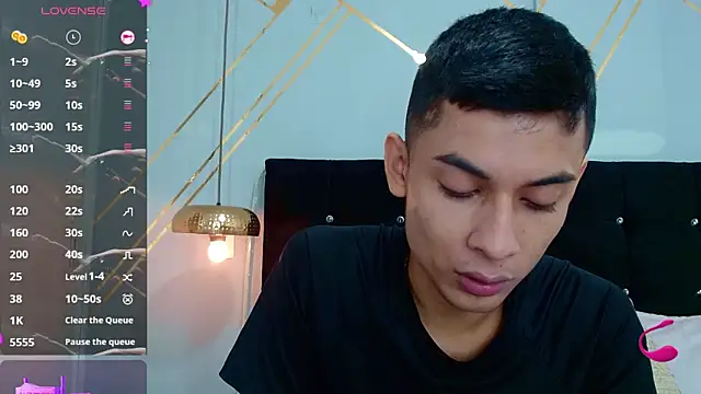 Oliver king sex online show from 03.18.25