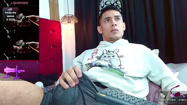 Oliver king sex online show from 10.03.25