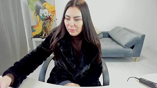 kilenyapatrice online show from 01.11.26