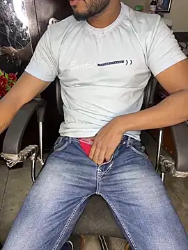 Snapshot of sexyboy09 chatting on 12.22.24 sexyboy09 online show from 12.22.24