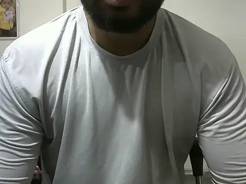 Snapshot of sexyboy09 chatting on 09.20.25 sexyboy09 online show from 09.20.25