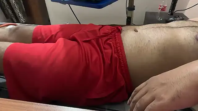 Snapshot of sexyboy09 chatting on 10.18.25 sexyboy09 online show from 10.18.25