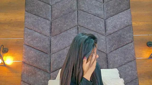 JaylaScott   online show from 03.17.26