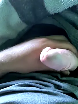 Snapshot of paudeliciosoo chatting on 10.13.25 paudeliciosoo online show from 10.13.25