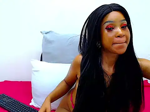 Snapshot of Lee_BlaqX chatting on 11.18.25 Lee BlaqX online show from 11.18.25