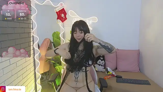 hina tay online show from 12.29.24