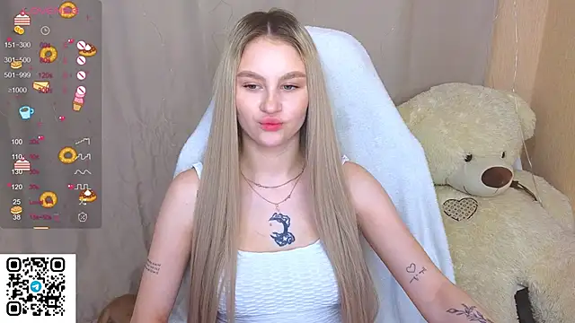 Snapshot of doll_barbieee chatting on 10.19.25 doll barbieee online show from 10.19.25