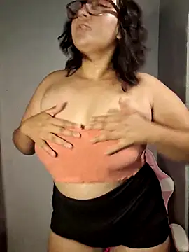 Snapshot of alexxaa96 chatting on 02.20.25 alexxaa96 online show from 02.20.25