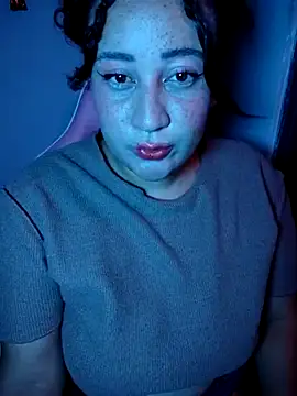 Snapshot of alexxaa96 chatting on 03.22.25 alexxaa96 online show from 03.22.25