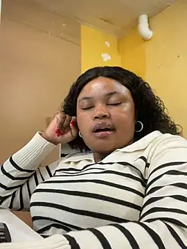 Curveysinaa online show from 03.05.25