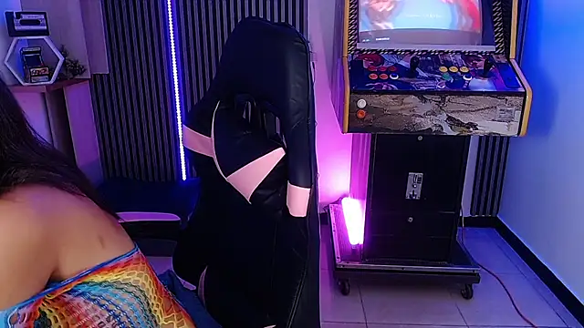 Snapshot of hannaa_jhoonson chatting on 03.05.25 hannaa jhoonson online show from 03.05.25