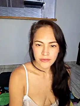 Snapshot of Sara_P10 chatting on 01.19.25 Sara P10 online show from 01.19.25