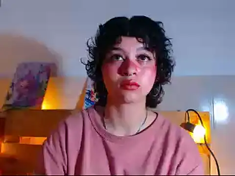 Snapshot of Bitsy_Messy chatting on 01.07.26 Bitsy Messy online show from 01.07.26