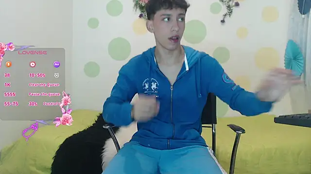 Snapshot of Eric_lion chatting on 01.11.25 Eric lion online show from 01.11.25