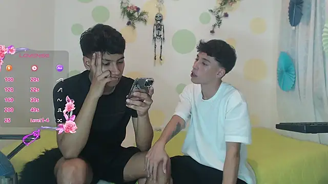 Snapshot of Eric_lion chatting on 03.05.25 Eric lion online show from 03.05.25