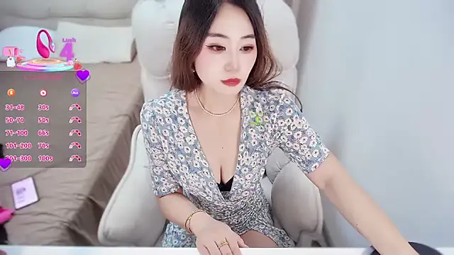 Snapshot of Feifei-cn chatting on 06.29.26 Feifei-cn online show from 06.29.26
