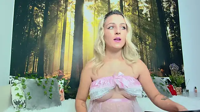 LittleAngelXO online show from 10.07.25