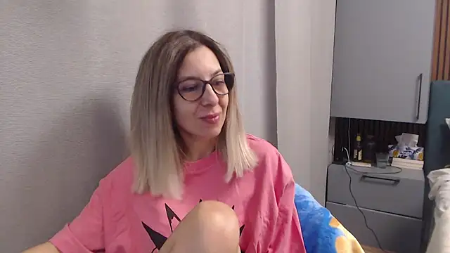 SukyGirl online show from 01.01.25