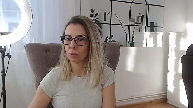 SukyGirl online show from 01.27.25