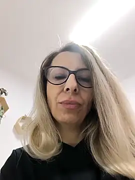 SukyGirl online show from 02.28.25