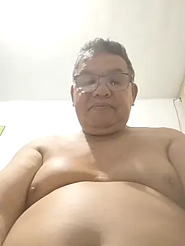 Snapshot of catatunboculion chatting on 05.25.26 catatunboculion online show from 05.25.26