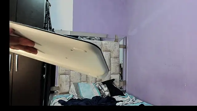 Snapshot of ReisheII_Andersom chatting on 01.17.25 ReisheII Andersom online show from 01.17.25