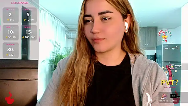 Lucia star   online show from 11.16.25