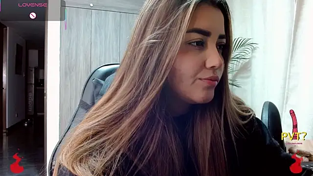 Lucia star   online show from 02.07.26