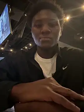 Snapshot of Festivitiesking1 chatting on 10.26.25 Festivitiesking1 online show from 10.26.25