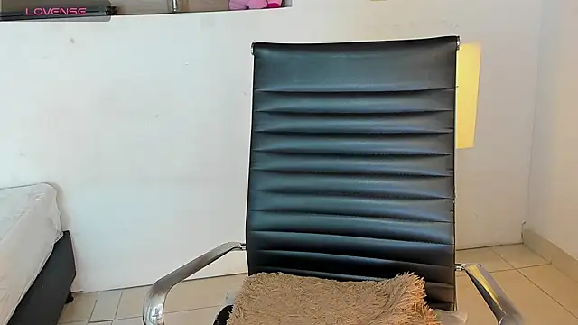 Snapshot of IvyBliss8 chatting on 01.25.25 IvyBliss8 online show from 01.25.25