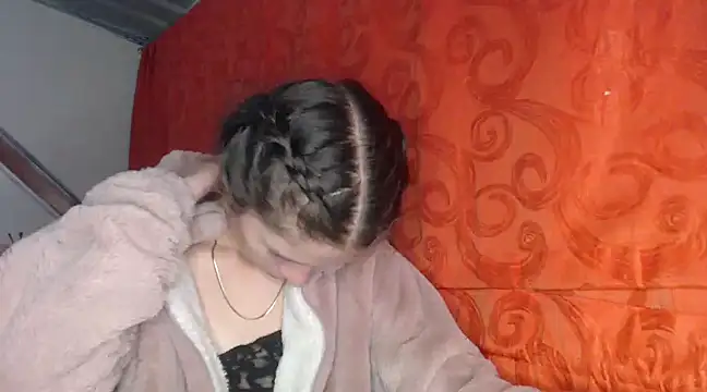 Snapshot of sweetdam12 chatting on 12.16.24 sweetdam12 online show from 12.16.24