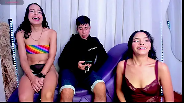 Yourslust  online show from 11.24.25